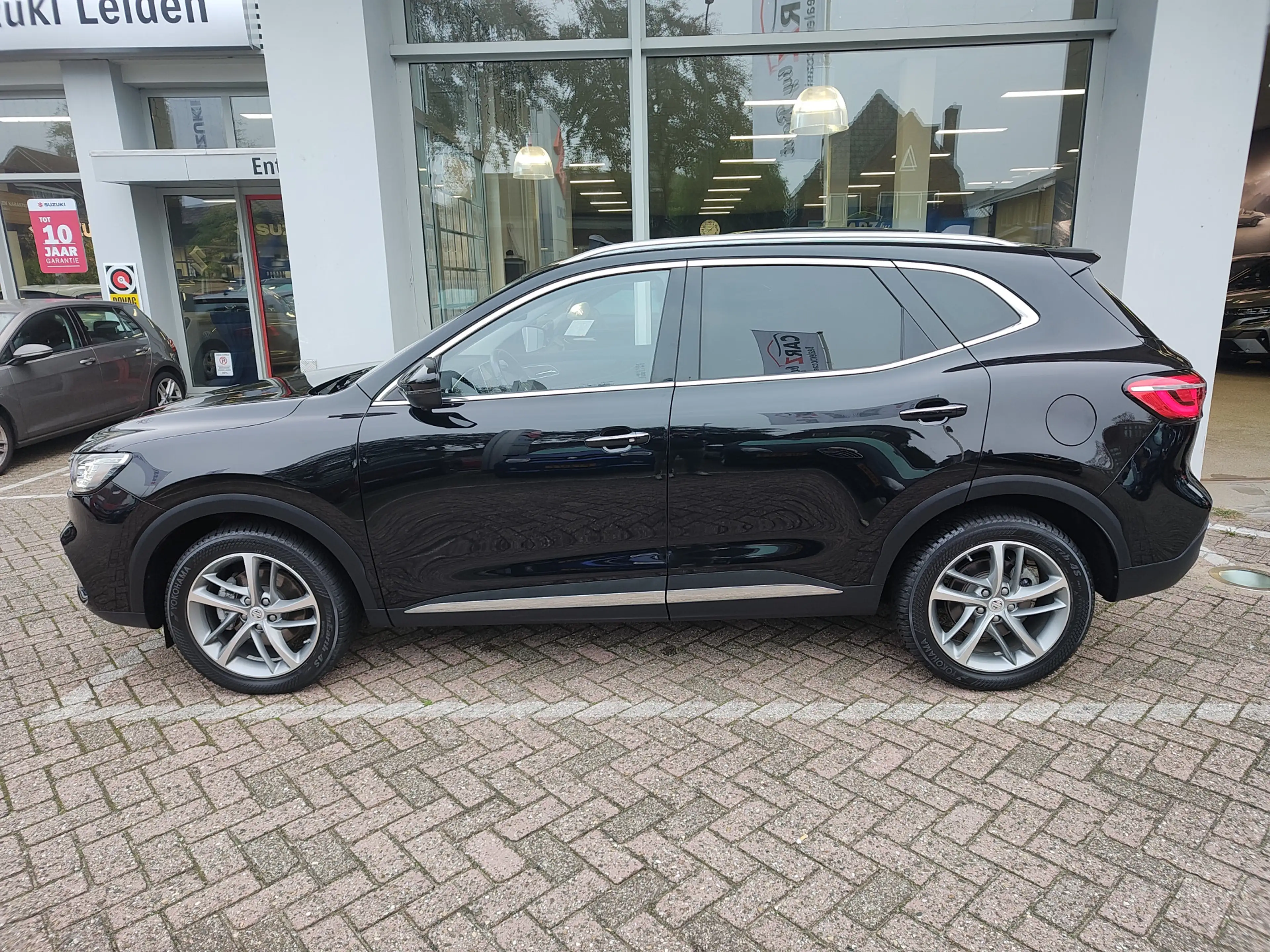 MG EHS 1.5 TGDI PHEV HYBRID LUXURY Open dak | Leder | 360 — photo 2