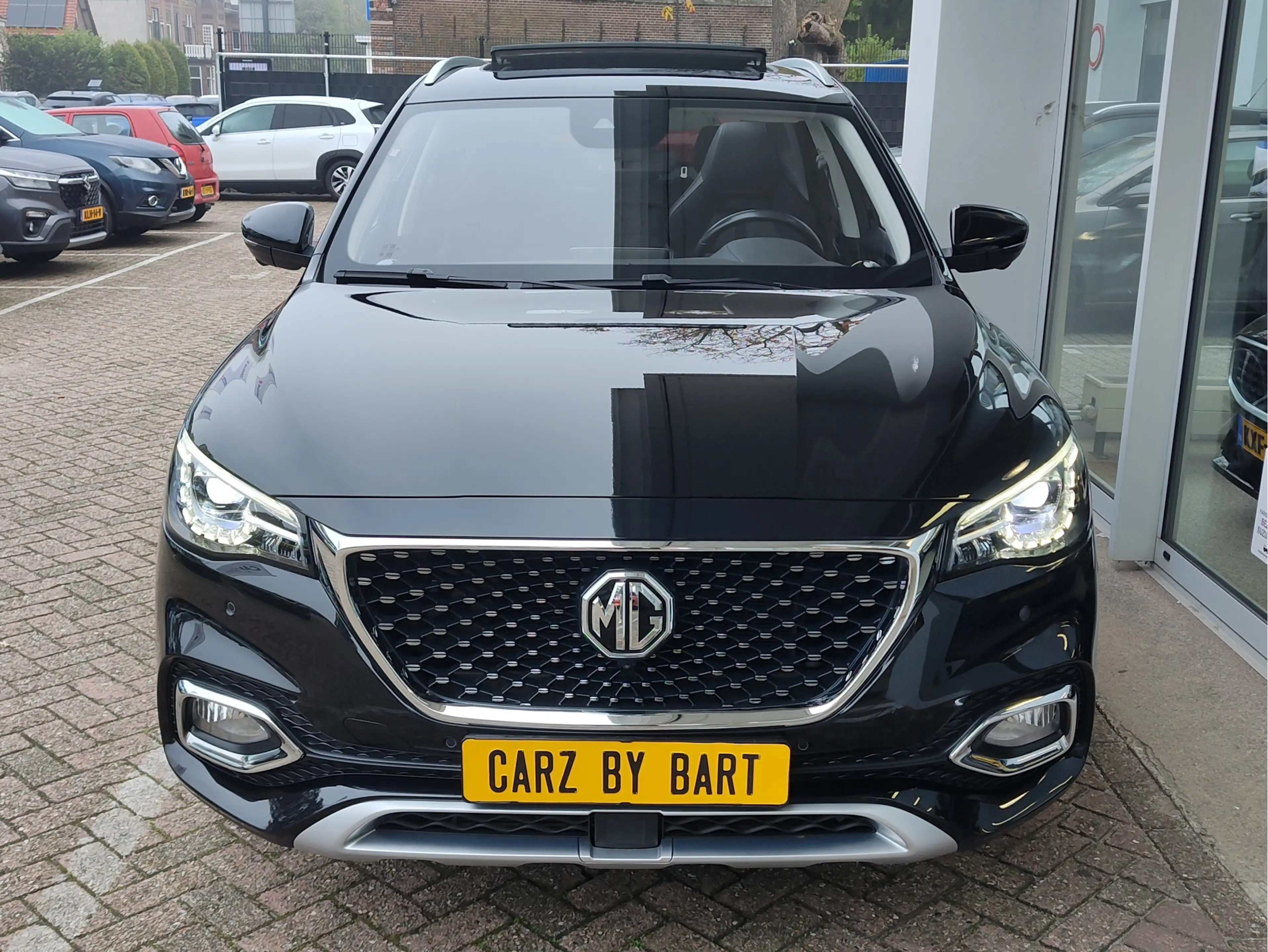 MG EHS 1.5 TGDI PHEV HYBRID LUXURY Open dak | Leder | 360 — photo 8
