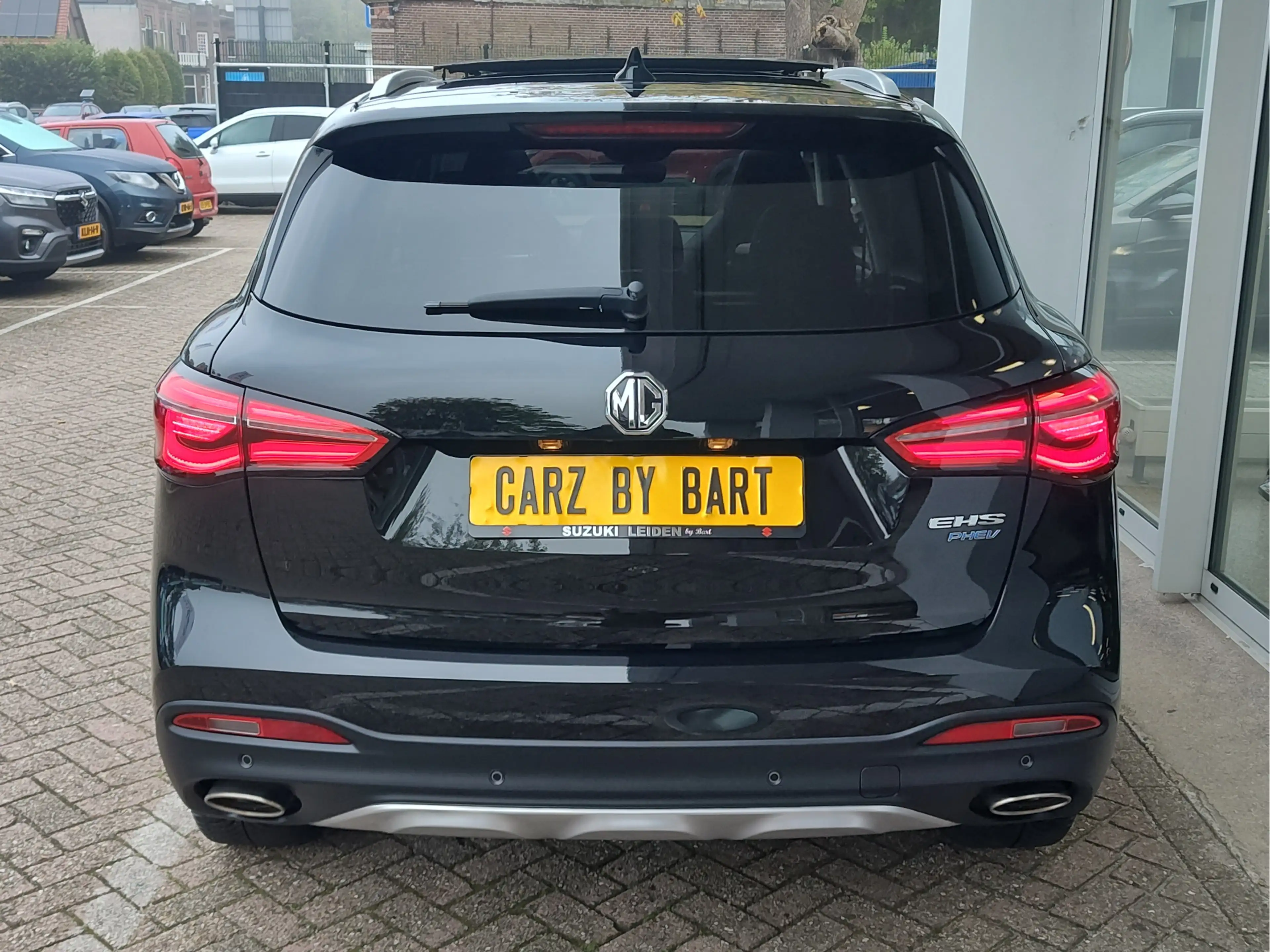 MG EHS 1.5 TGDI PHEV HYBRID LUXURY Open dak | Leder | 360 — photo 4