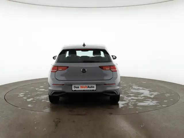 Volkswagen Golf view 6