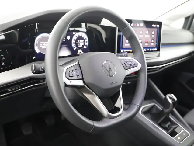 Volkswagen Golf view 13