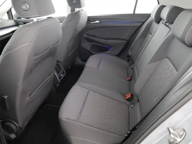 Volkswagen Golf view 9