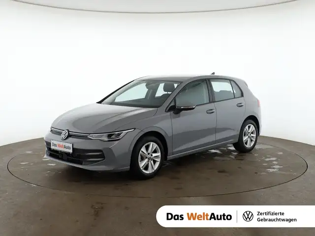Volkswagen Golf main image