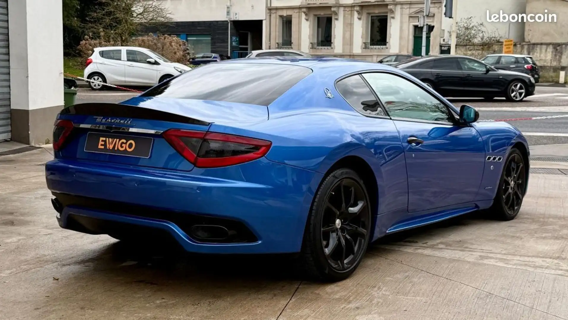 Maserati GranTurismo (2) 4.7L V8 460 SPORT %2B CARBONE CERAMIQUE Blauw - 2