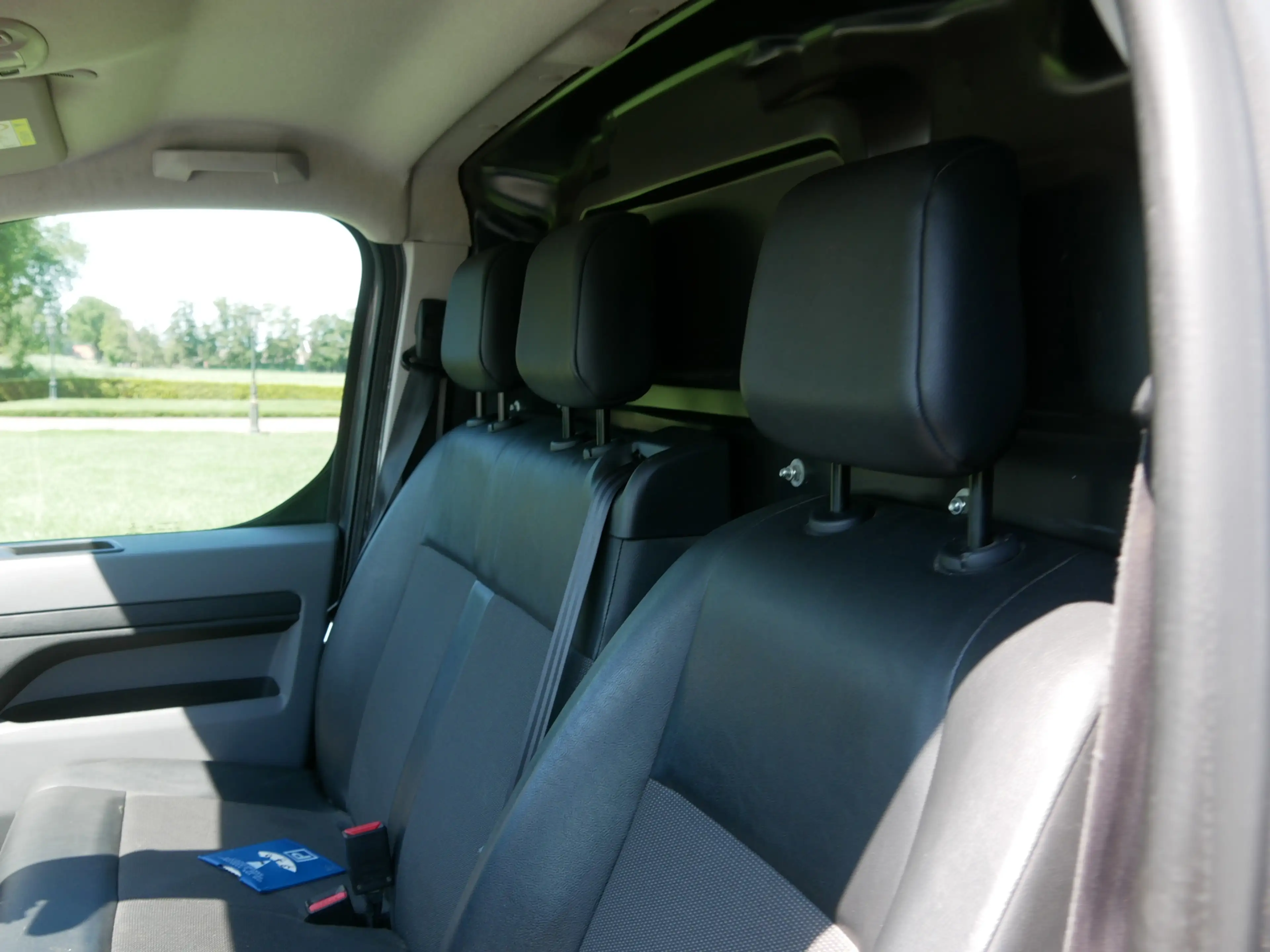 Peugeot Expert 1.5 BlueHDI 120 Standard Pro AC NAVI ** 9999 EX BT — photo 13
