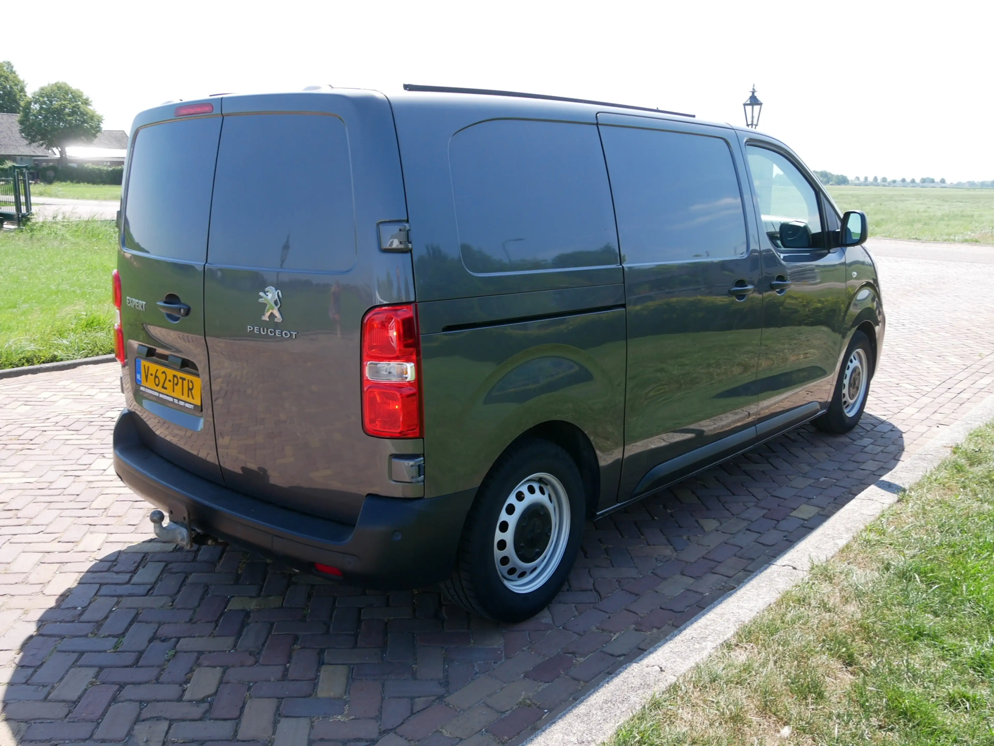 Peugeot Expert 1.5 BlueHDI 120 Standard Pro AC NAVI ** 9999 EX BT — photo 7