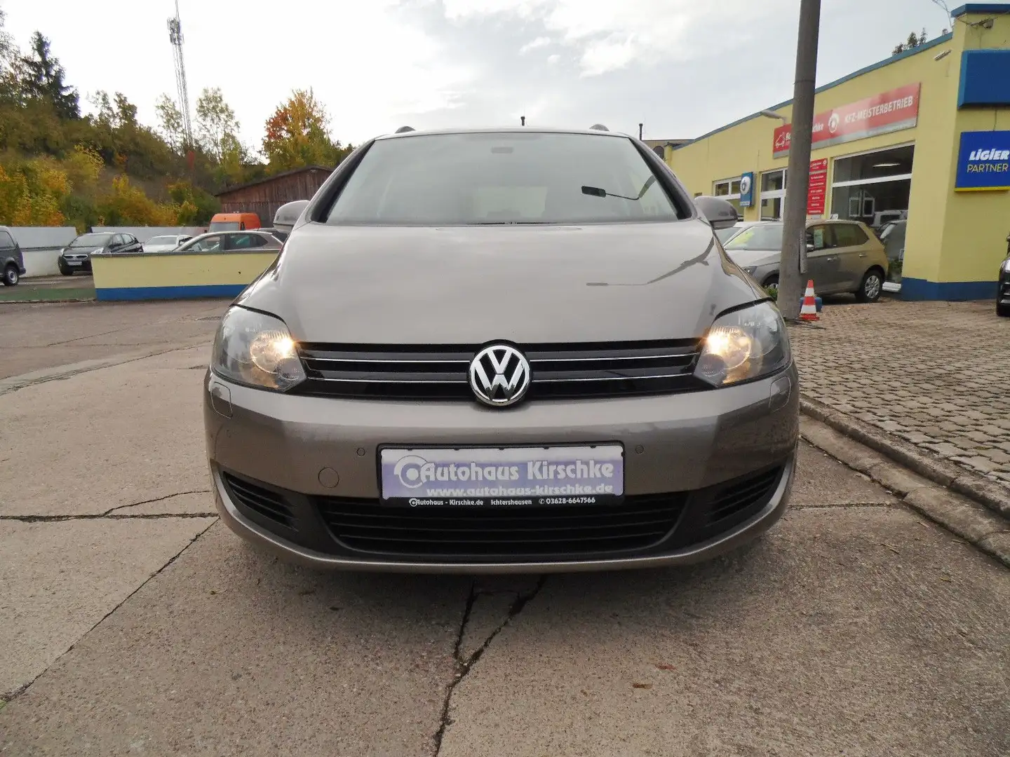 Volkswagen Golf Plus VI Comfortline/DSG/Sitzh./Temp./PDC Braun - 2