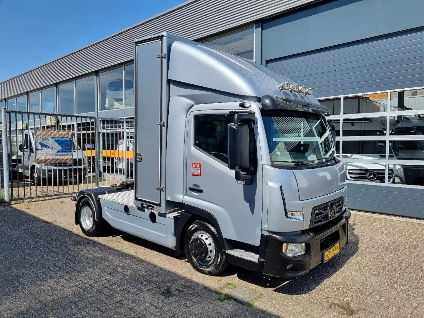 Renault D150 D180 BE Trekker/ Mini SZM/ Airco/ ACC/ CC Grau - 1