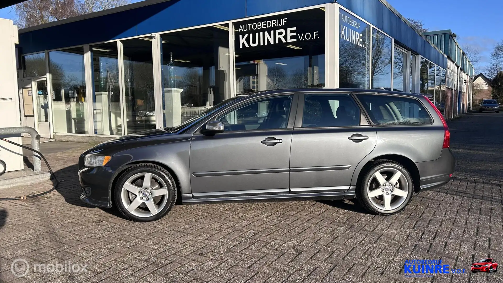 Volvo V50 2.4i Gris - 2