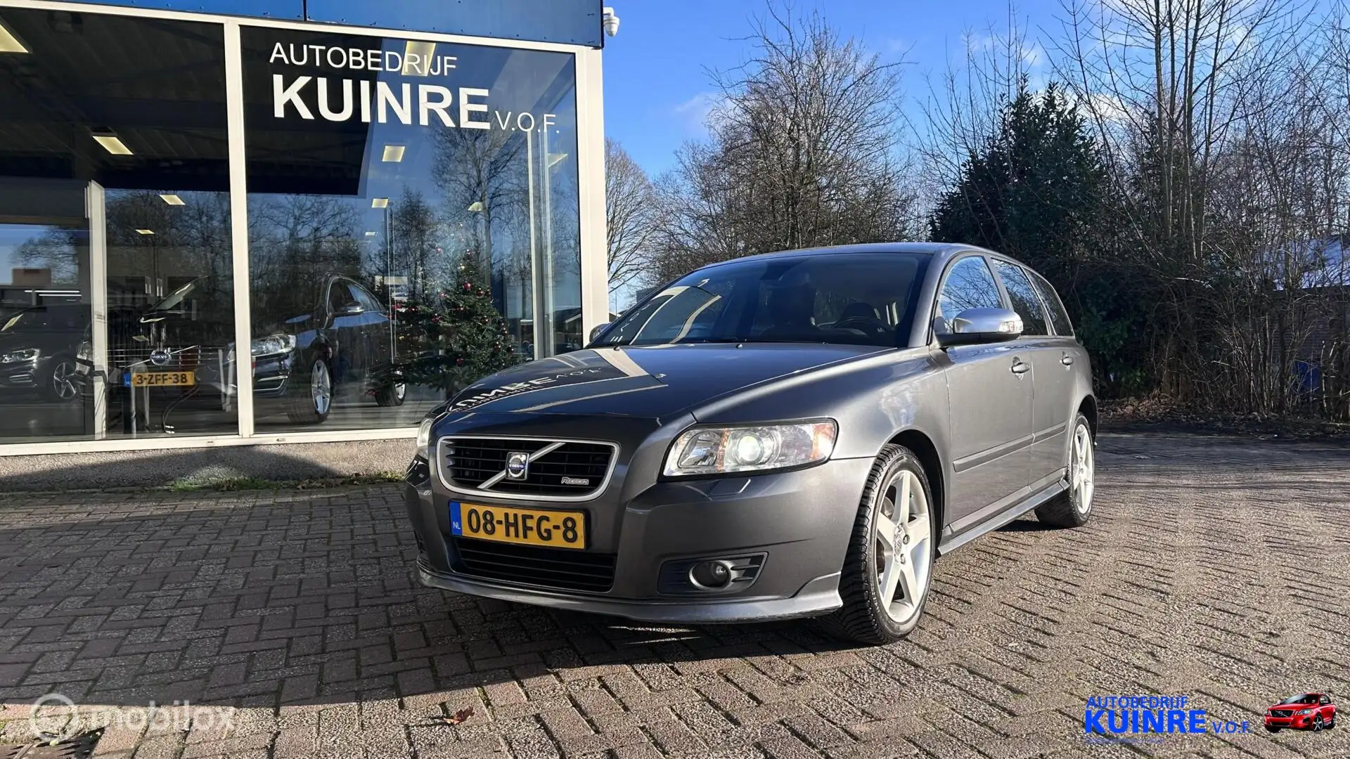 Volvo V50 2.4i Gris - 1