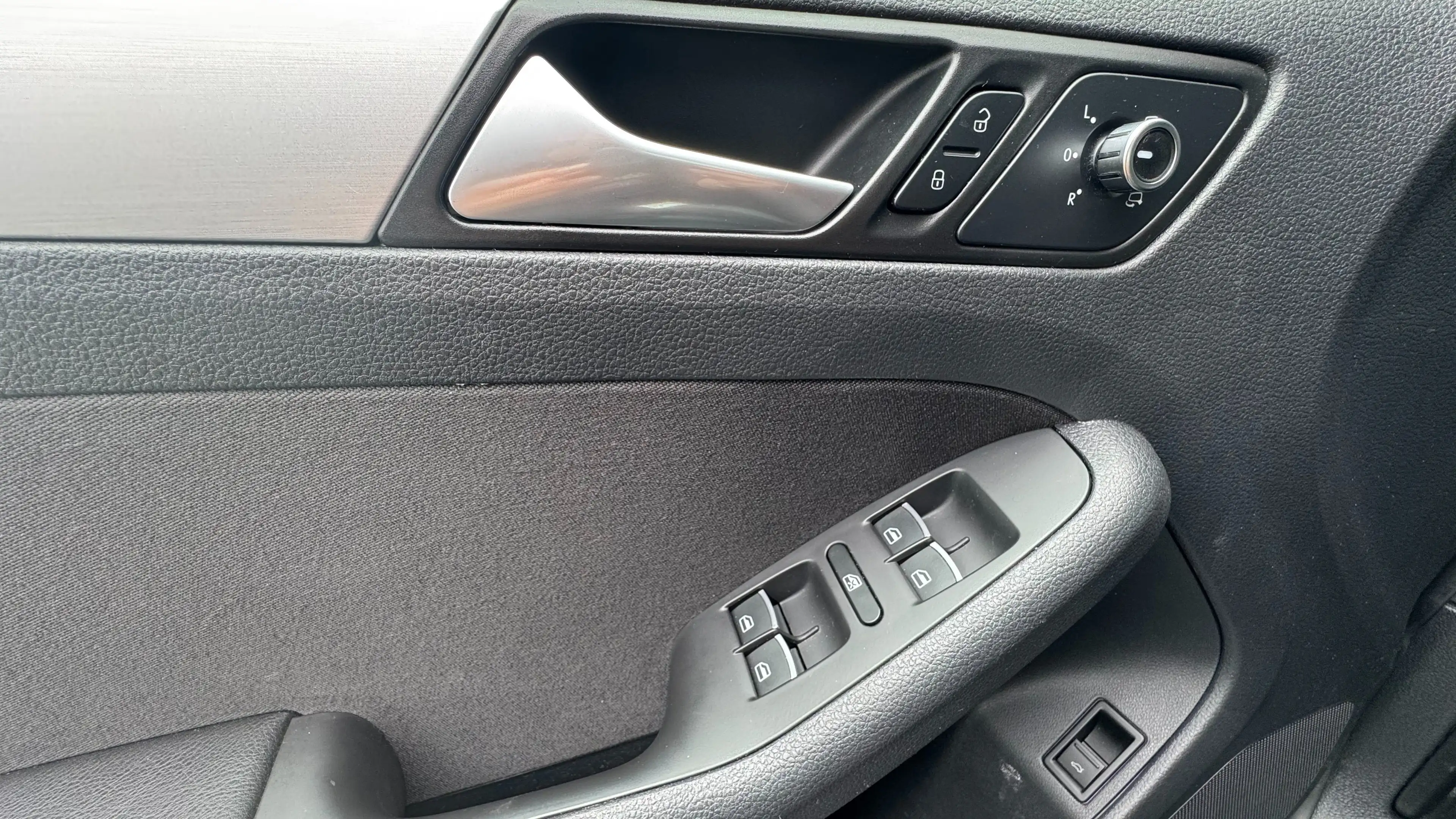 Volkswagen Jetta 1.4 TSI Hybr Highl — photo 13