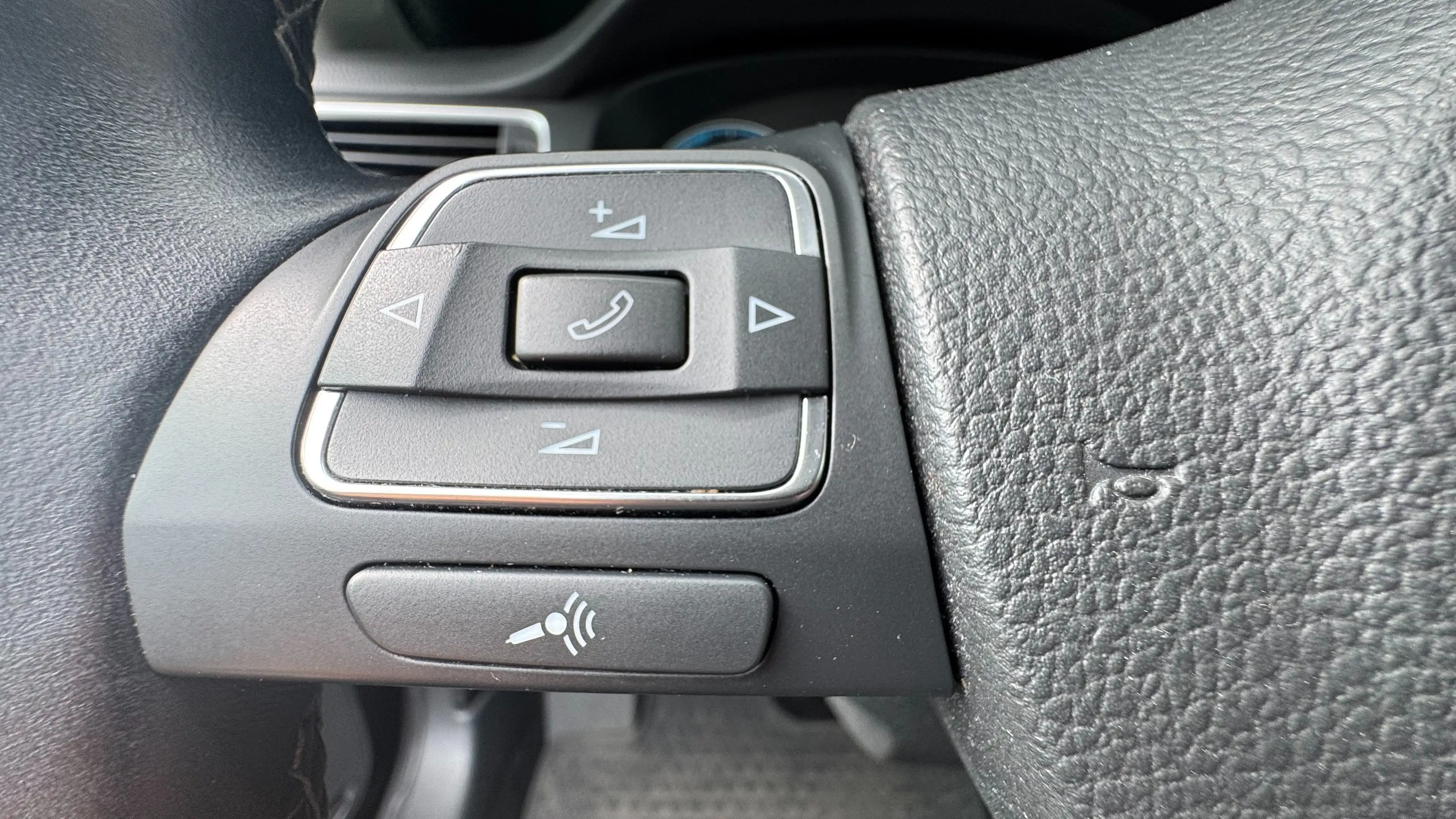 Volkswagen Jetta 1.4 TSI Hybr Highl — photo 14