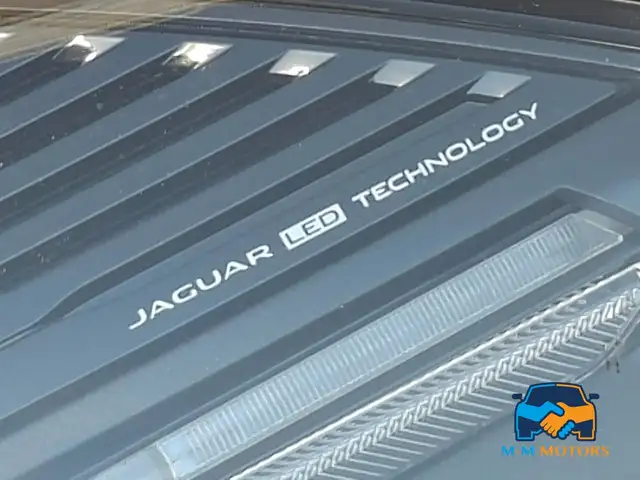 Jaguar F-Type view 19