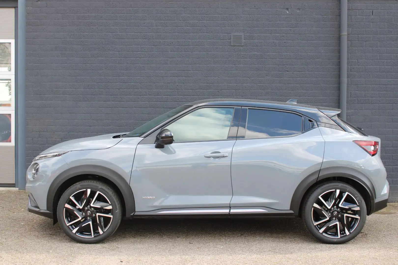Nissan Juke 1.6 Hybrid N-Design ACTIE PRIJS | GEHEEL RIJKLAAR Grijs - 2