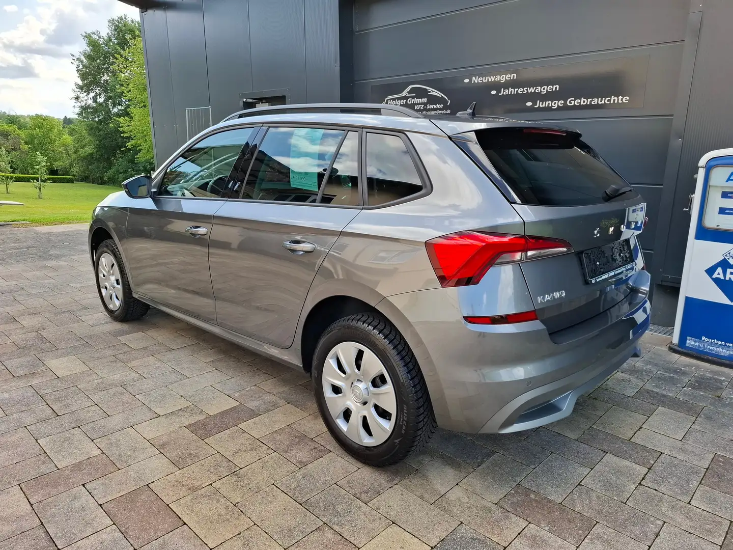 Skoda Kamiq DSG Ambition Sitzheizung/Klimaautomatik/Wenig KM Grau - 2