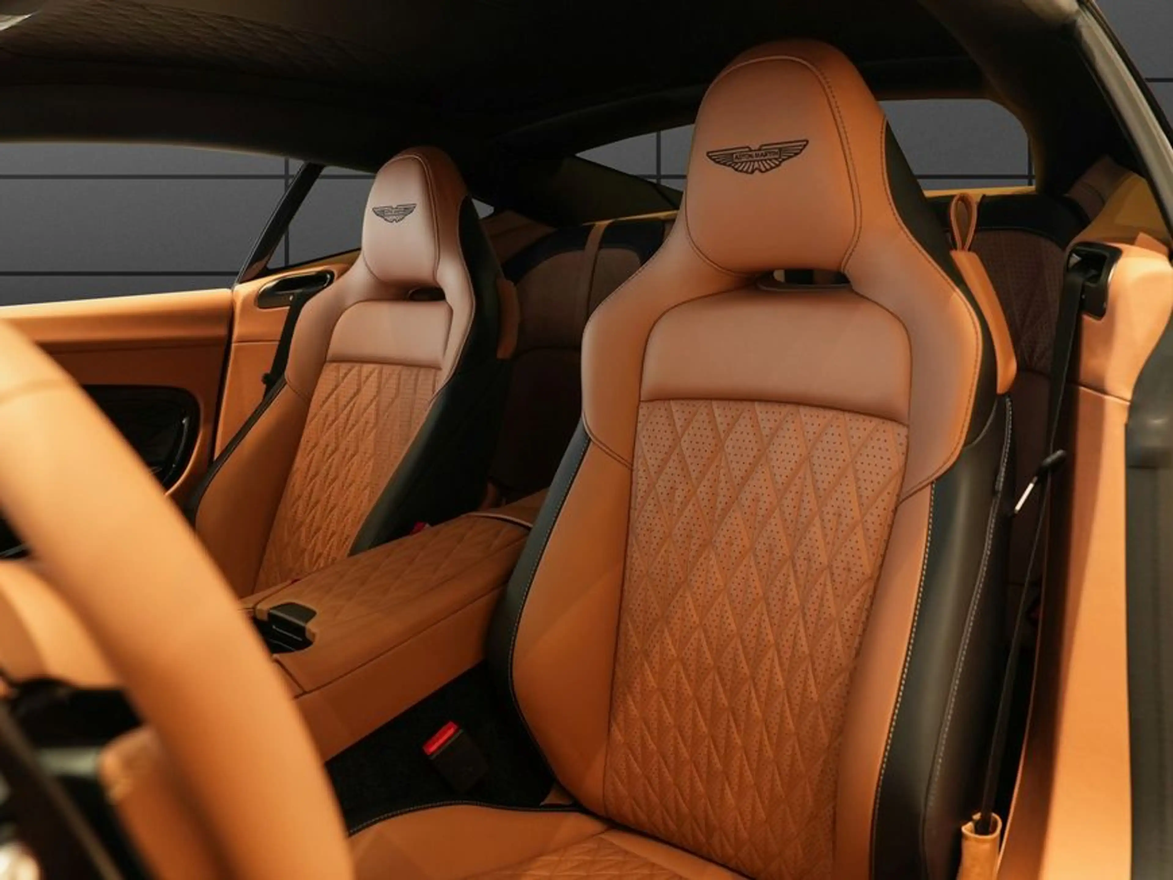Aston Martin DB12 Coupe — photo 14