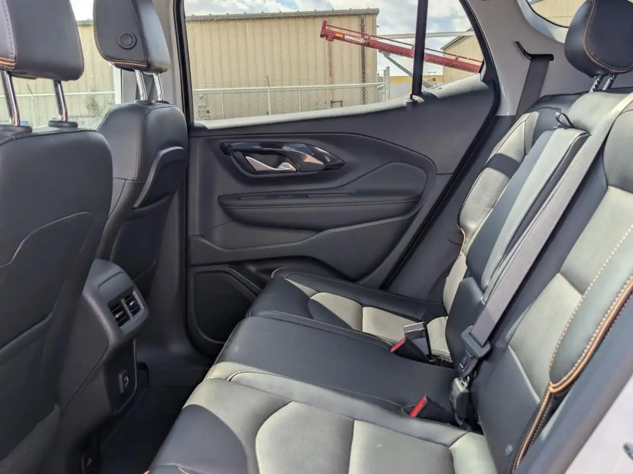 GMC Terrain photo GMC Terrain