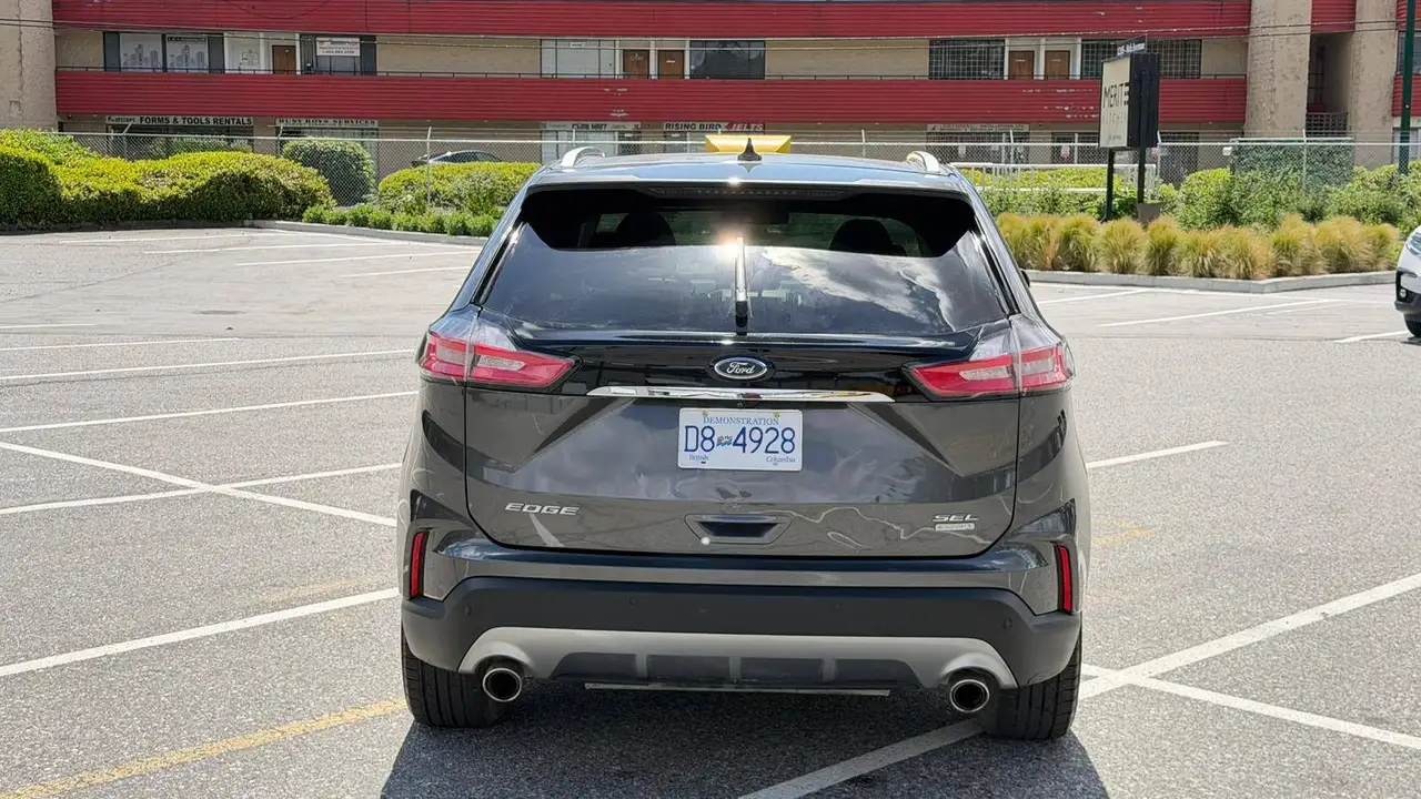 Ford Edge photo Ford Edge