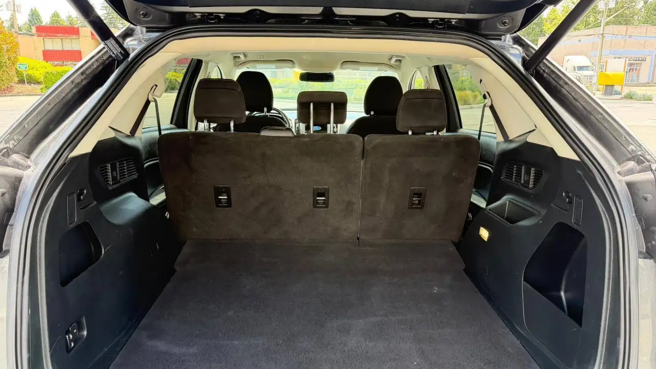 Ford Edge photo Ford Edge