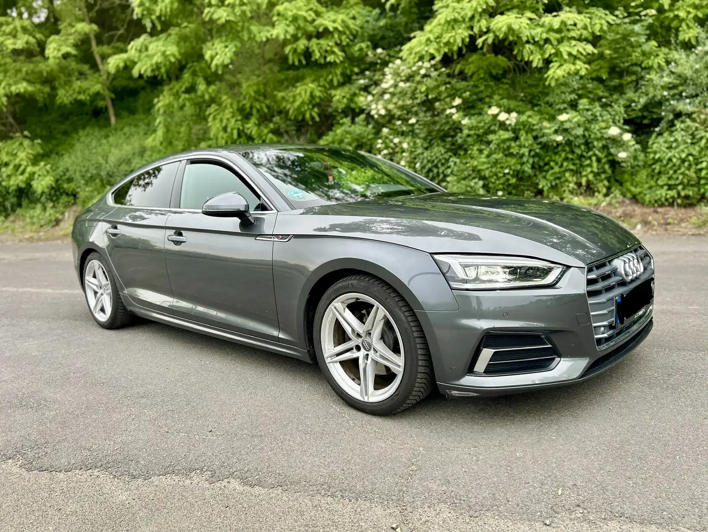 Audi A5 40 TFSI sport Grau - 2