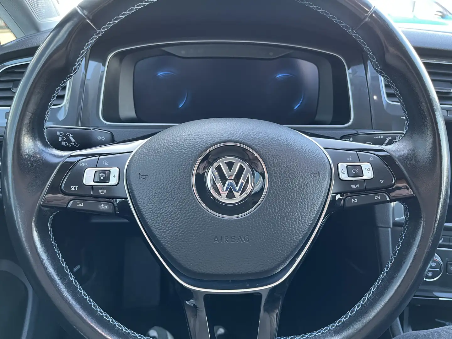 Volkswagen e-Golf E-DITION 50% deal 6.725,- ACTIE Virtiual Display / Gris - 2