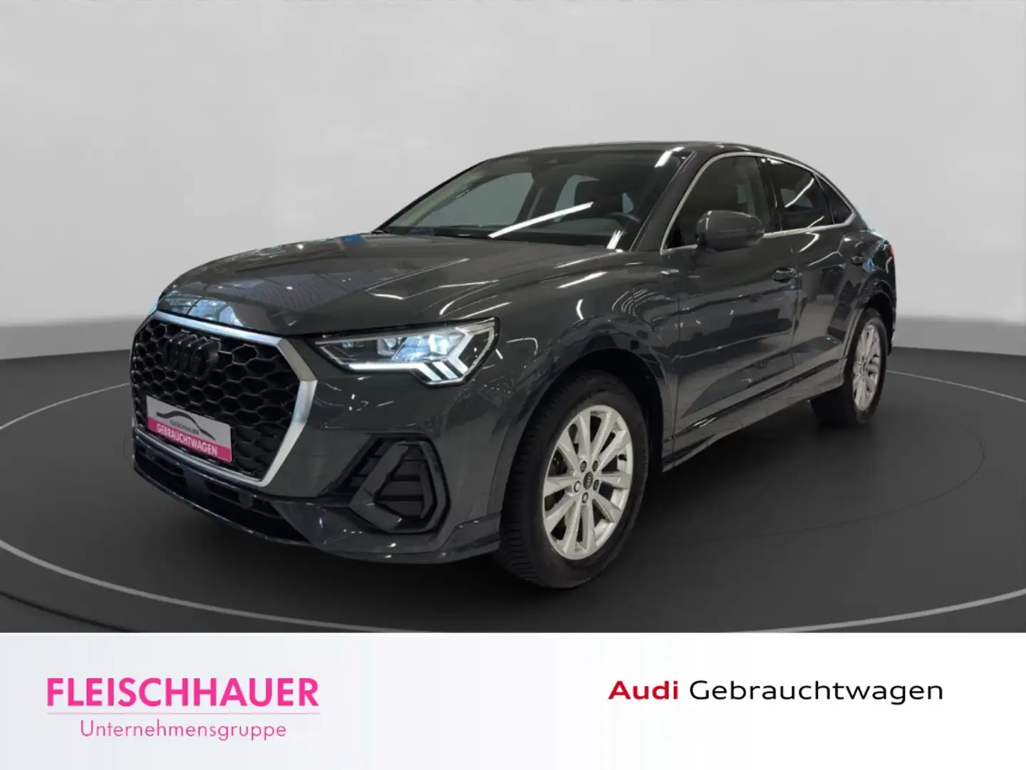 Audi Q3 Sportback 45 TFSI e Navi+LED+AHK+18''+Kamera+App-c Grau - 1