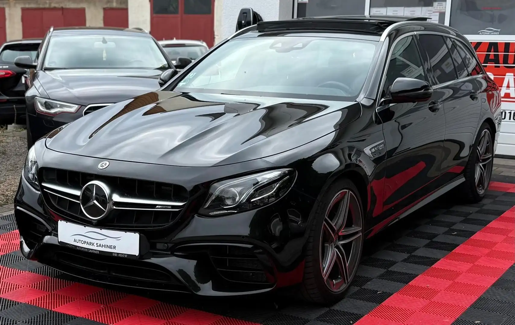 Mercedes-Benz E 63 AMG E -Klasse T-Modell E 63 AMG 4Matic Noir - 2