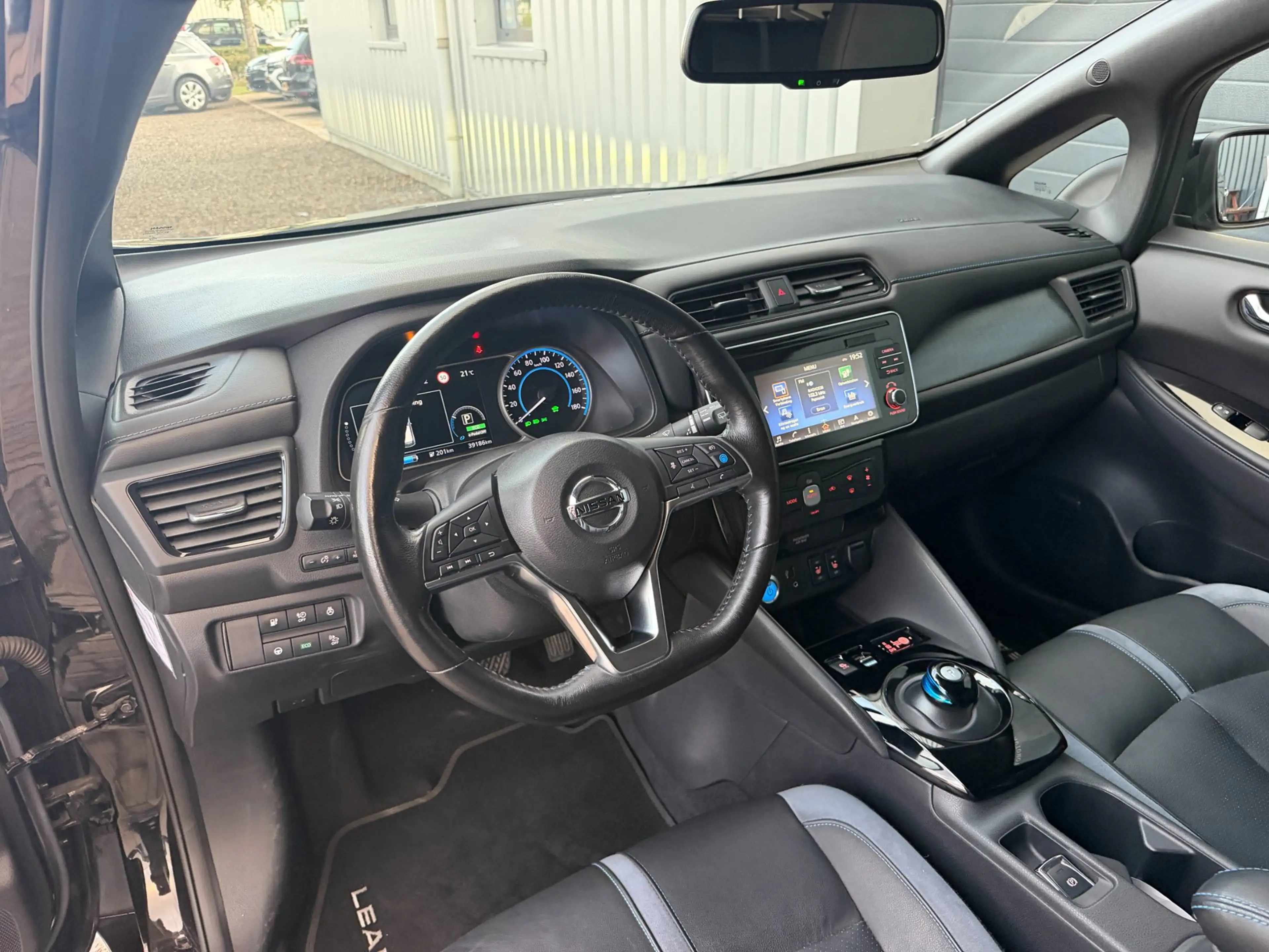 Nissan Leaf Tekna 40 kWh|SOH 91%|NAP|LEDER|ADAPTIEF| STOEL VER — photo 10