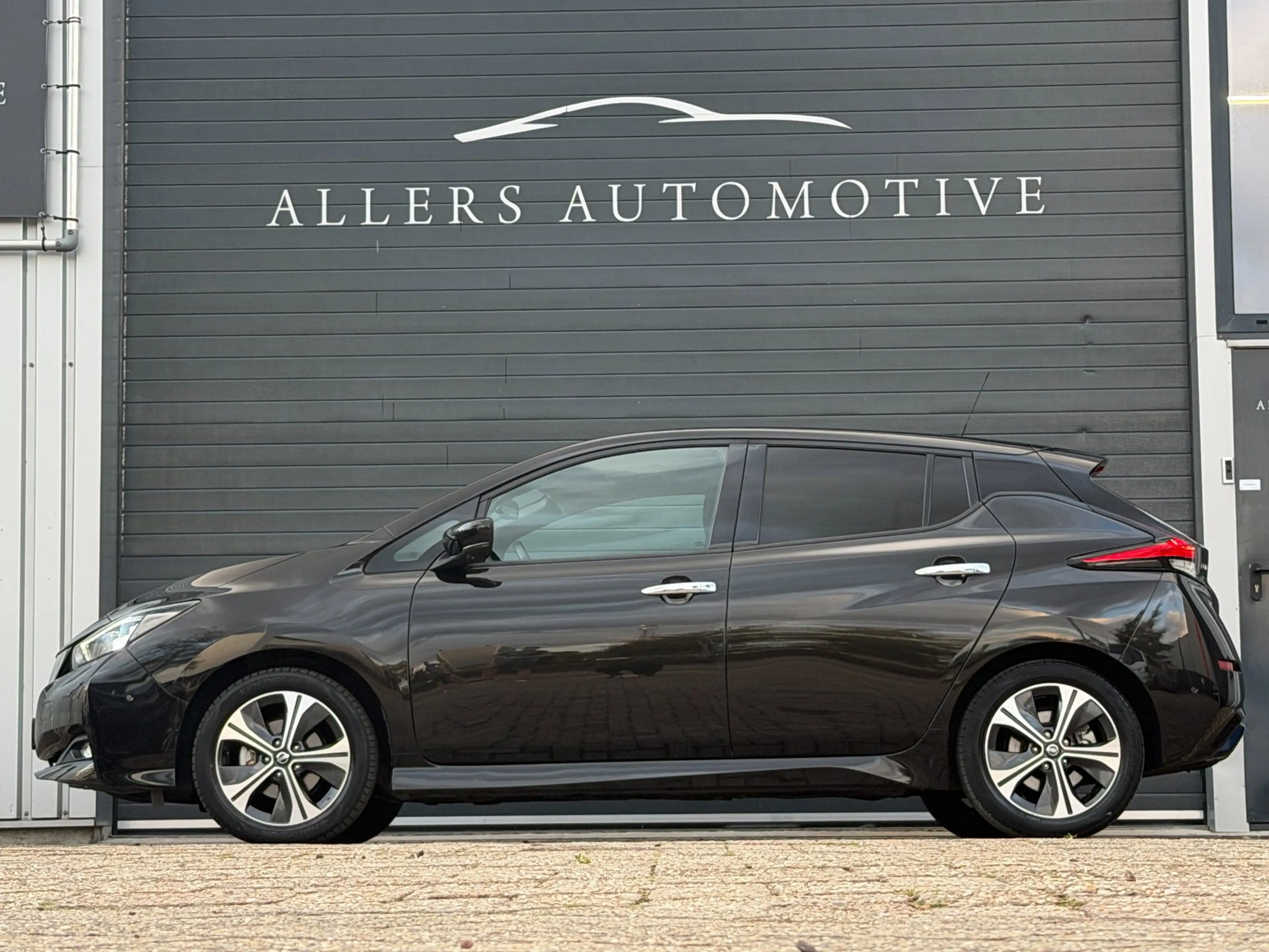 Nissan Leaf Tekna 40 kWh|SOH 91%|NAP|LEDER|ADAPTIEF| STOEL VER — photo 4