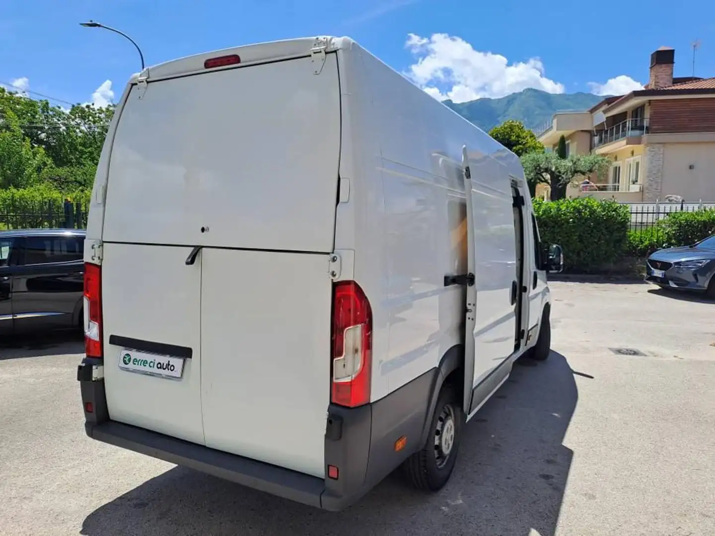 Fiat Ducato 35 2.3 MJT 130CV PLM-TA HLH3 Furgone Maxi bijela - 2