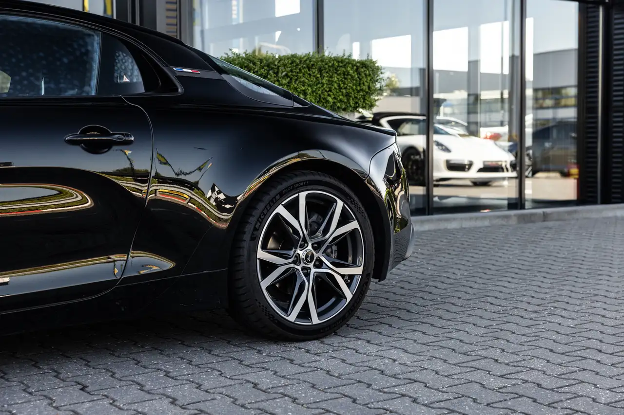 Alpine A110 2021