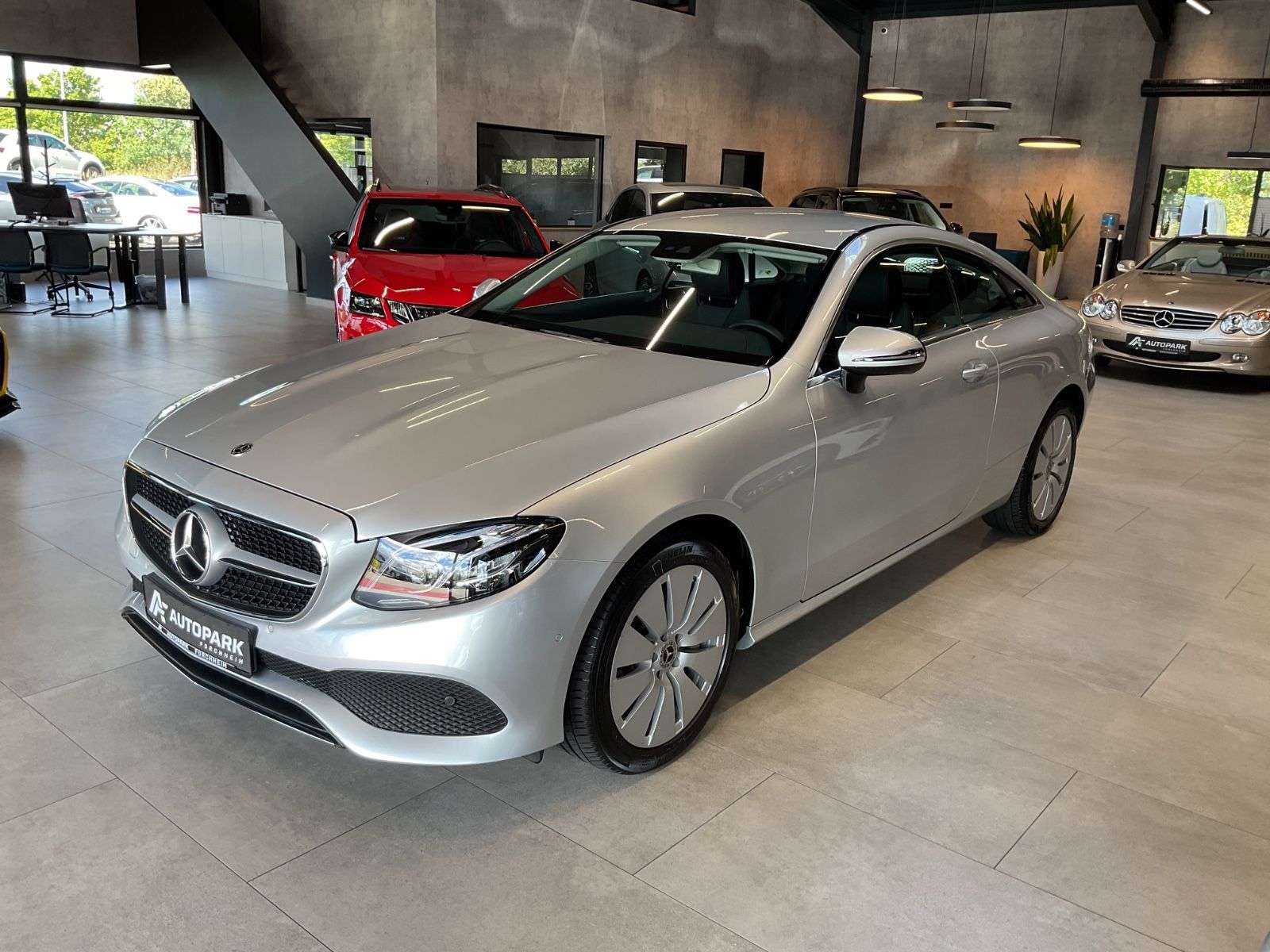 Mercedes-Benz E 400