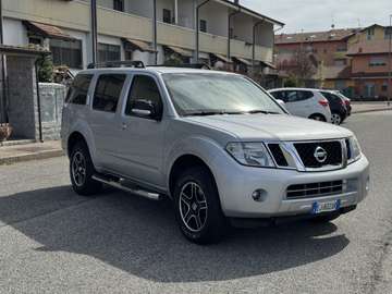 2.5 dci Sport 7 Posti 4x4
