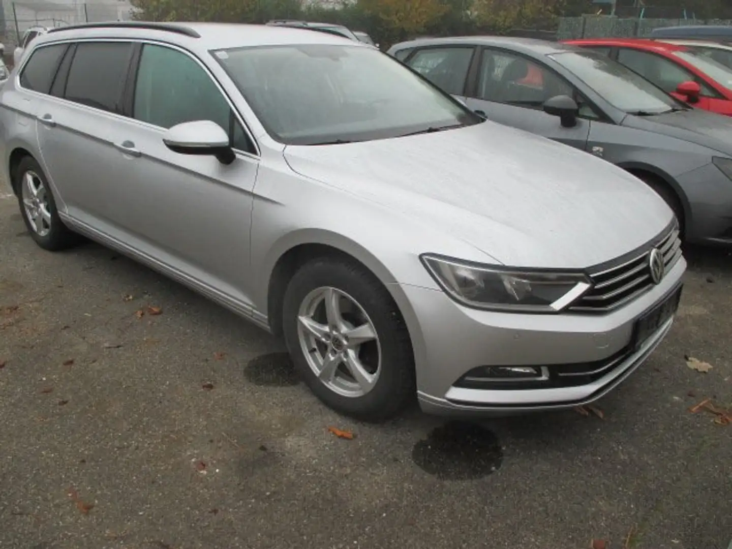 Volkswagen Passat Variant Comfortline BMT/Start-Stopp Silber - 2