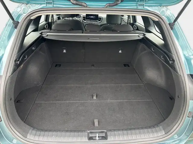 Kia Ceed view 11