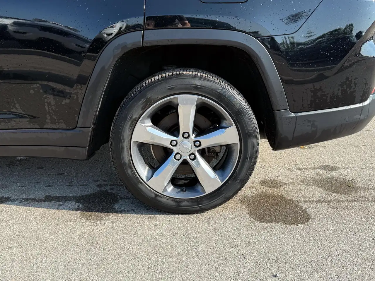 Jeep Grand Cherokee снимка Jeep Grand Cherokee