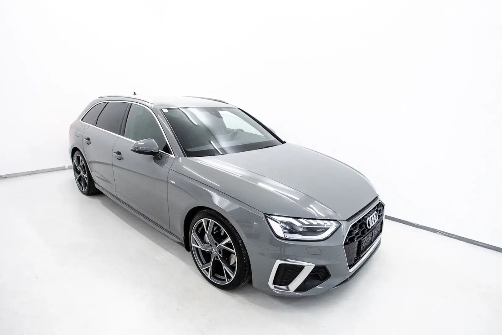 Audi A4 Avant 40 TDI quattro S-line S-tronic | Sthz | AHK Grau - 2