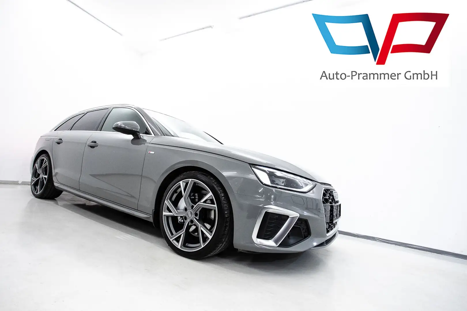Audi A4 Avant 40 TDI quattro S-line S-tronic | Sthz | AHK Grau - 1