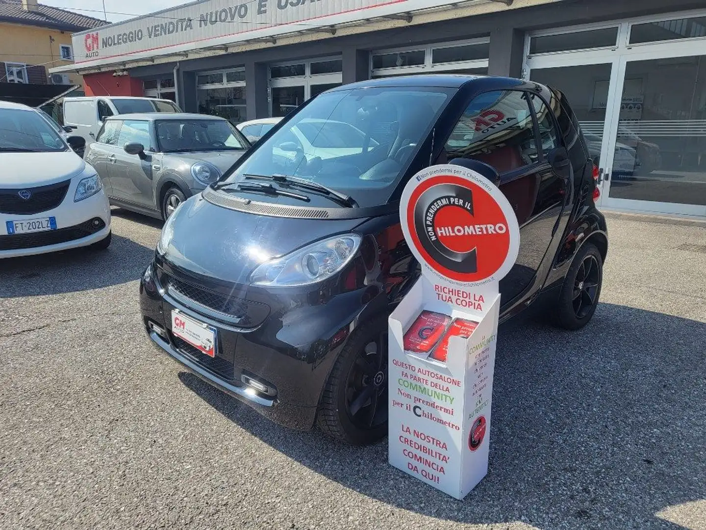 smart forTwo 1000 62 kW coupé pulse Siyah - 1