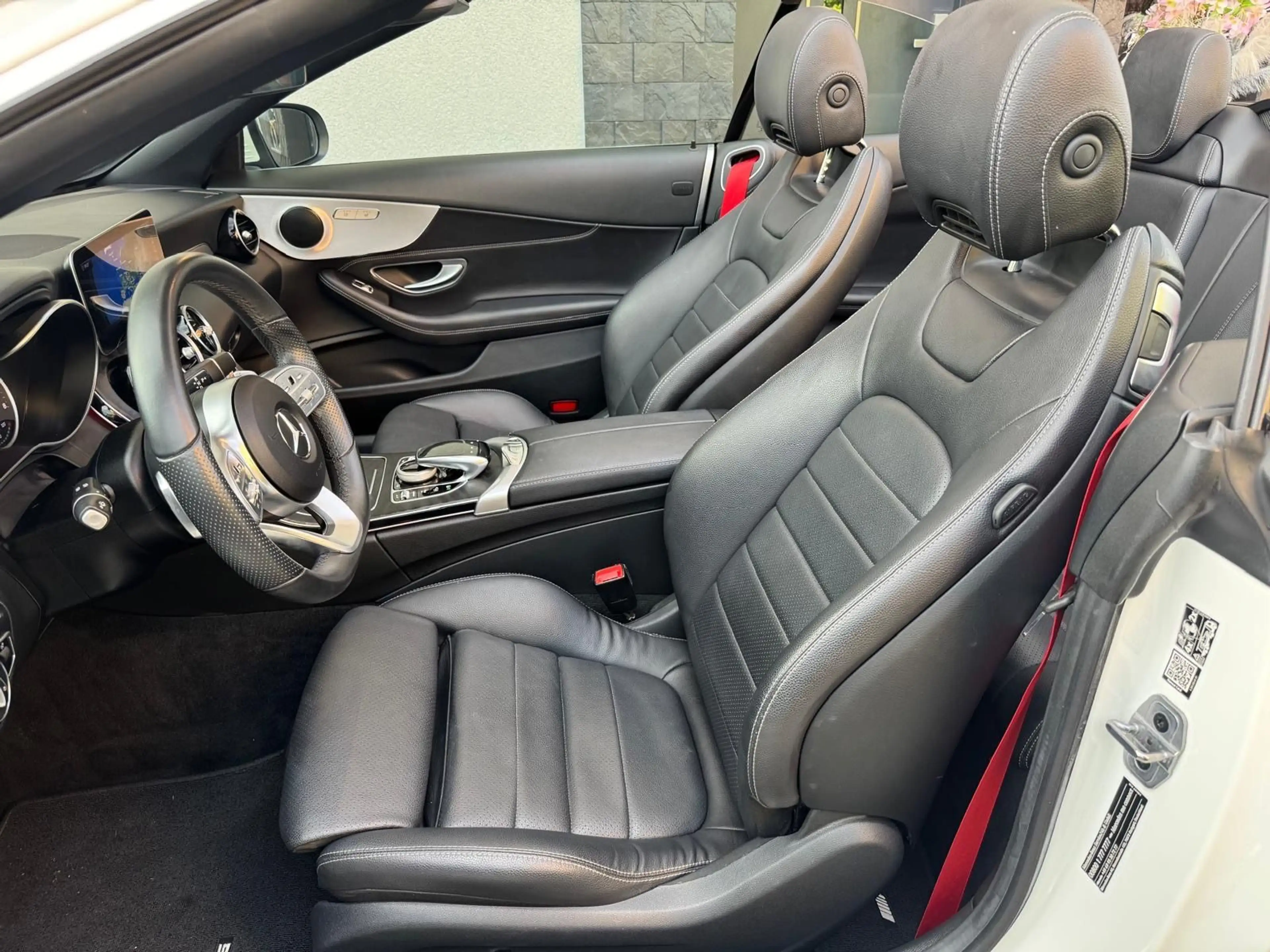 Mercedes-Benz C 400 4MATIC Autom. — photo 11