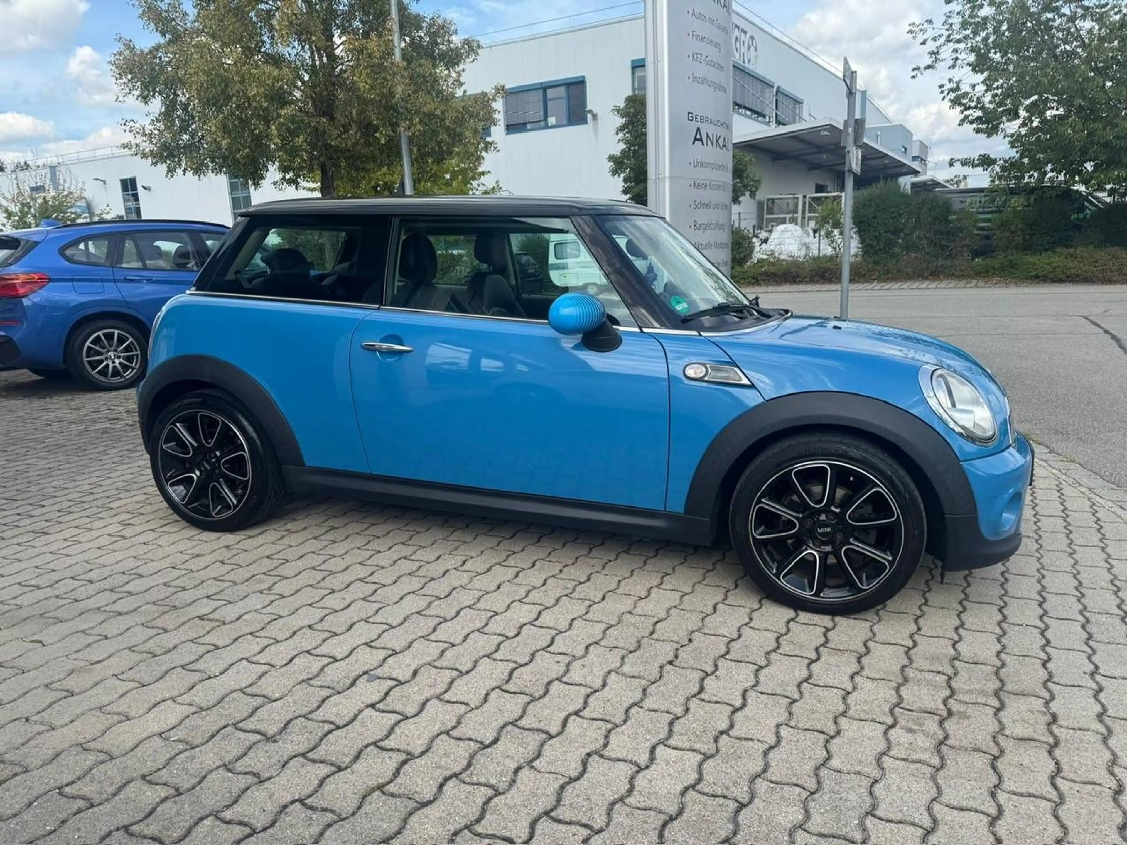 MINI One Cooper BAYSWATER-TÜV neu-Scheckheftgepflegt- — photo 4