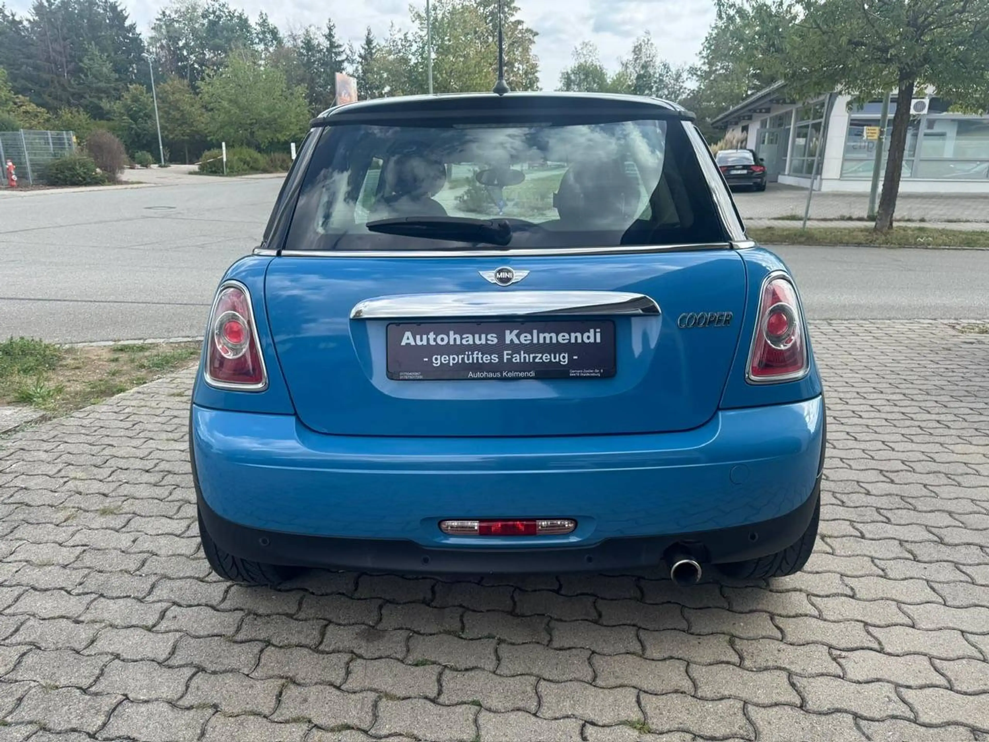 MINI One Cooper BAYSWATER-TÜV neu-Scheckheftgepflegt- — photo 6