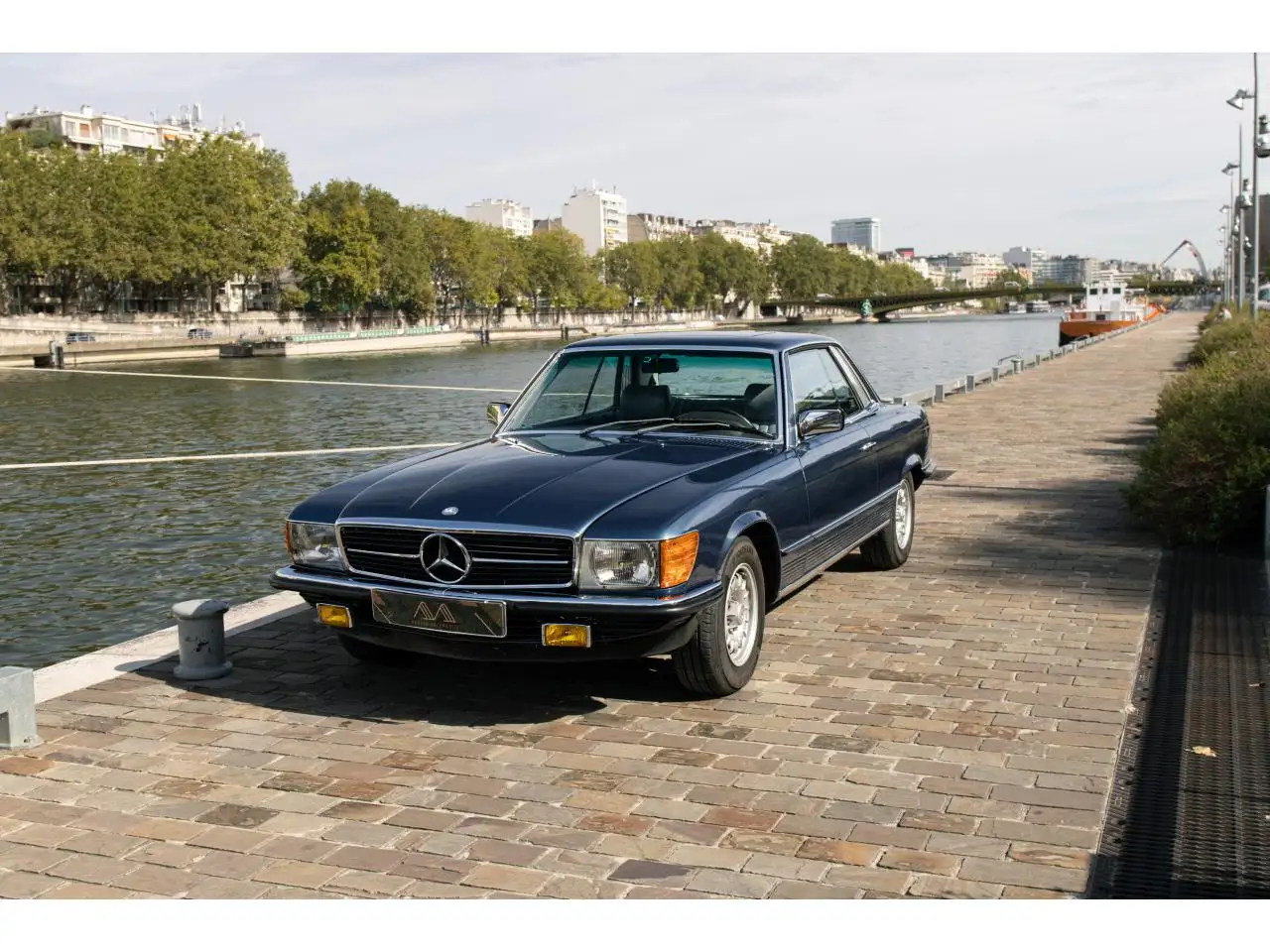 Mercedes-Benz 280 SLC, foto 1