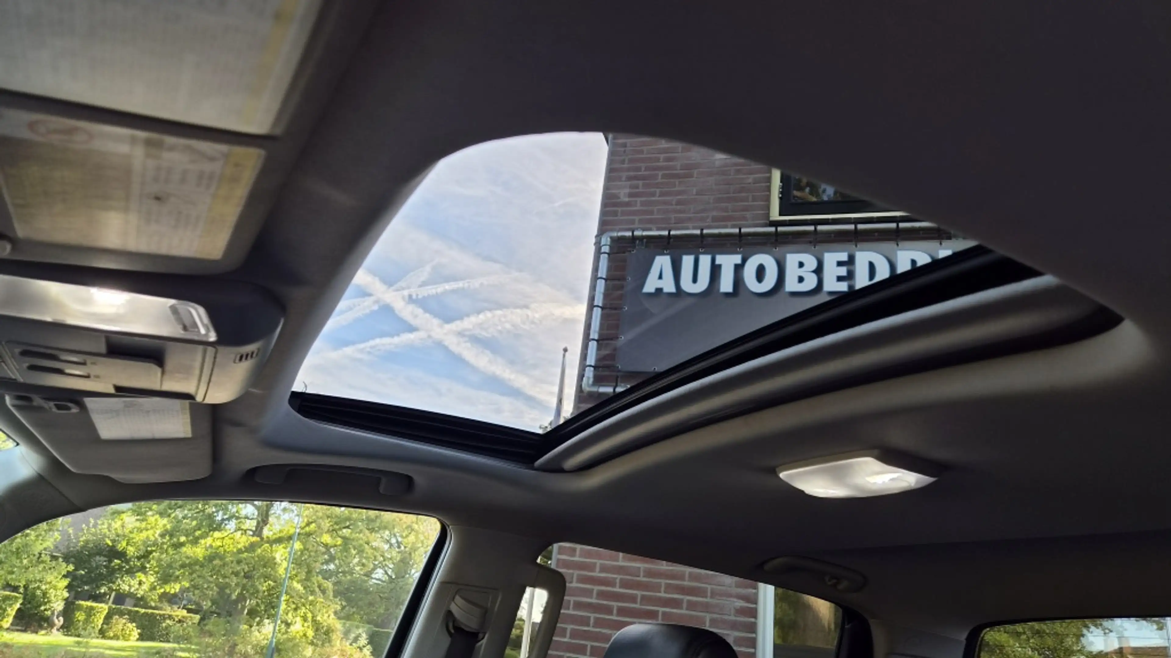 Toyota Tundra 5.7 V8 CrewMax Platinum 4x4, Newst, Vol, JBL, — photo 12
