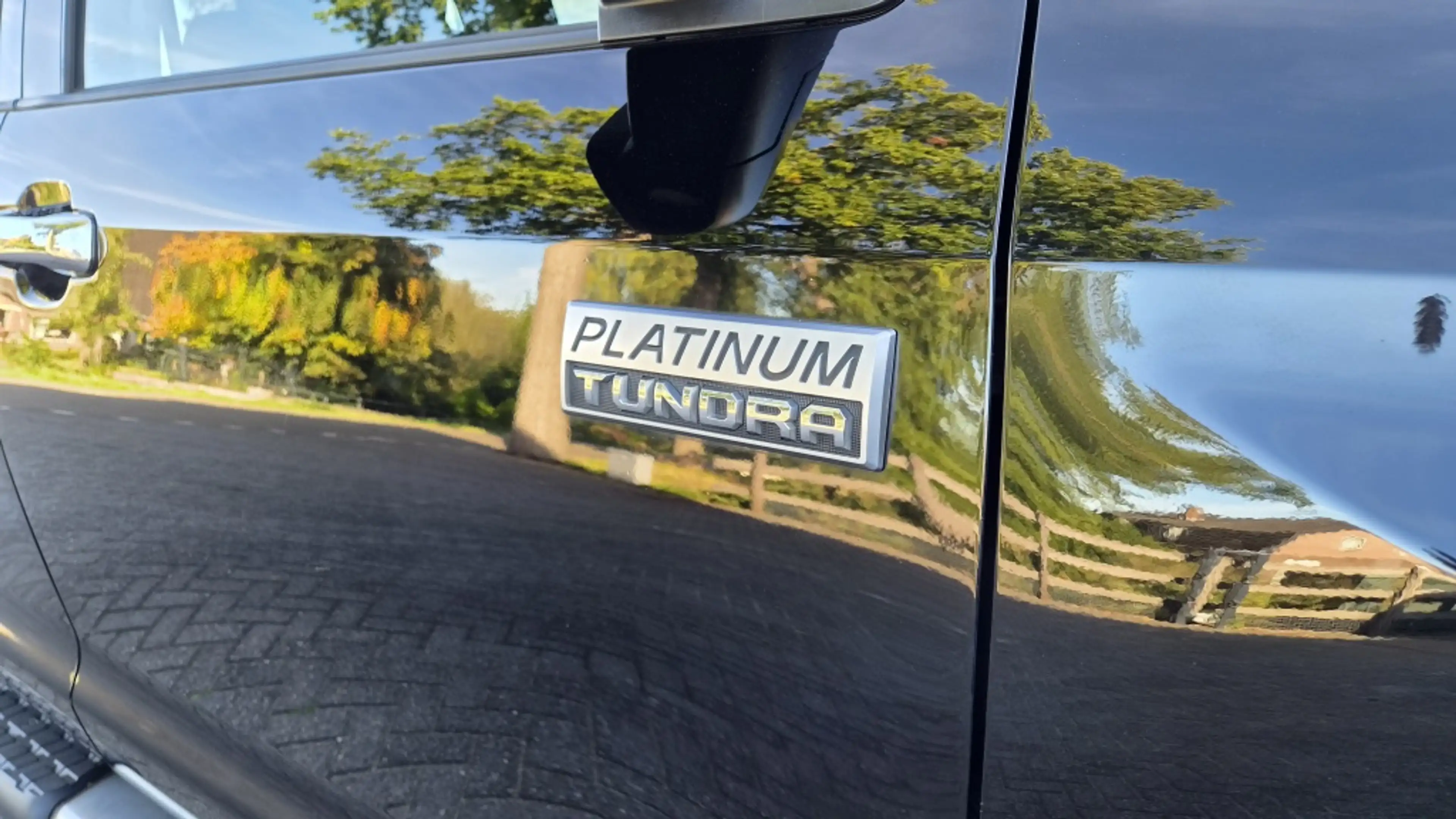 Toyota Tundra 5.7 V8 CrewMax Platinum 4x4, Newst, Vol, JBL, — photo 42
