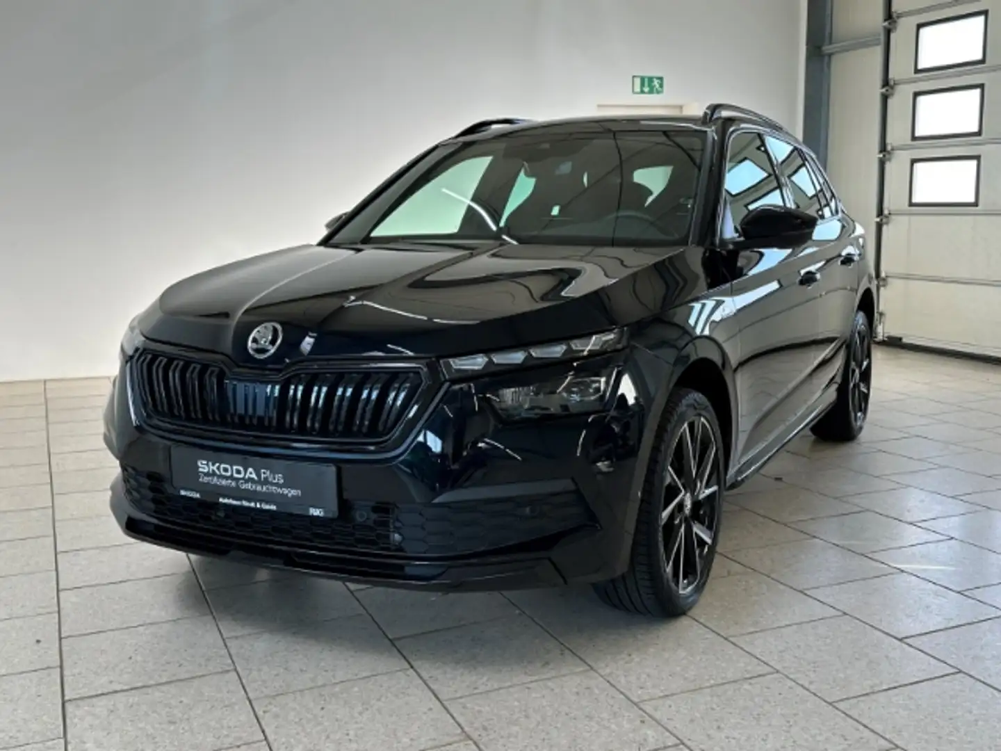 Skoda Kamiq 1.5 TSI DSG Monte Carlo Pano Navi Kamera Schwarz - 2