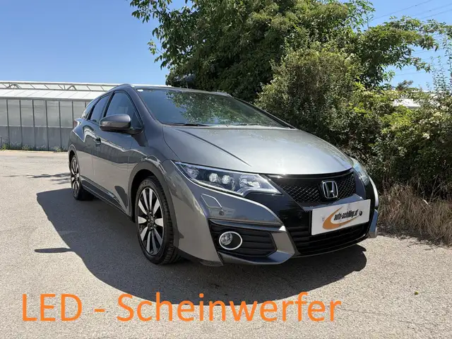 Honda Civic Kombi 1,8 i-VTEC Lifestyle Aut. SERVICEBUCH 1.Bes