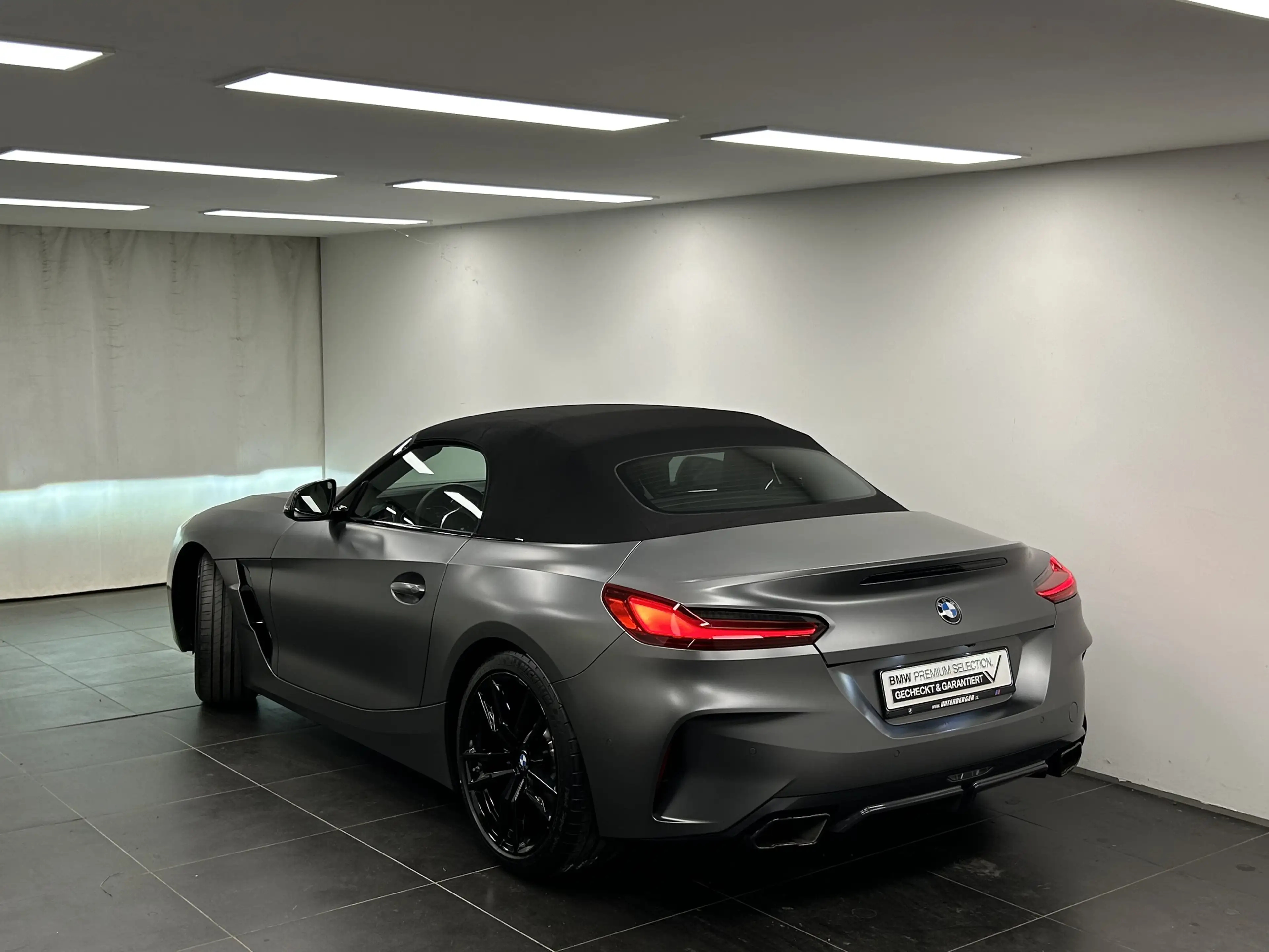 BMW Z4 M40i — photo 3