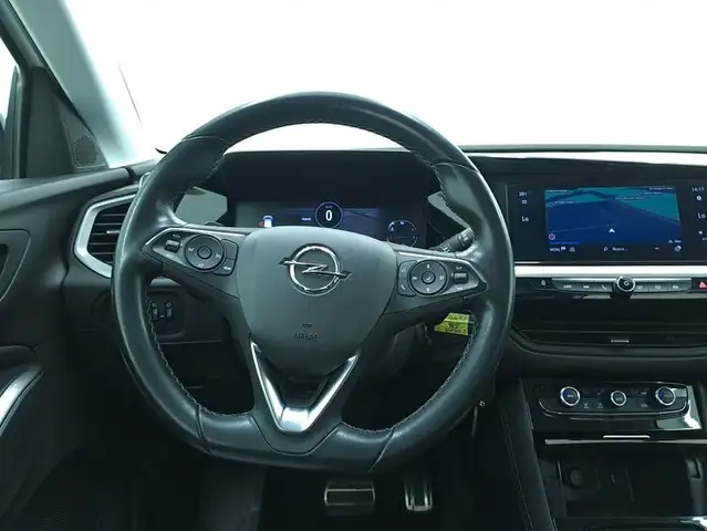 Opel Grandland X view 11