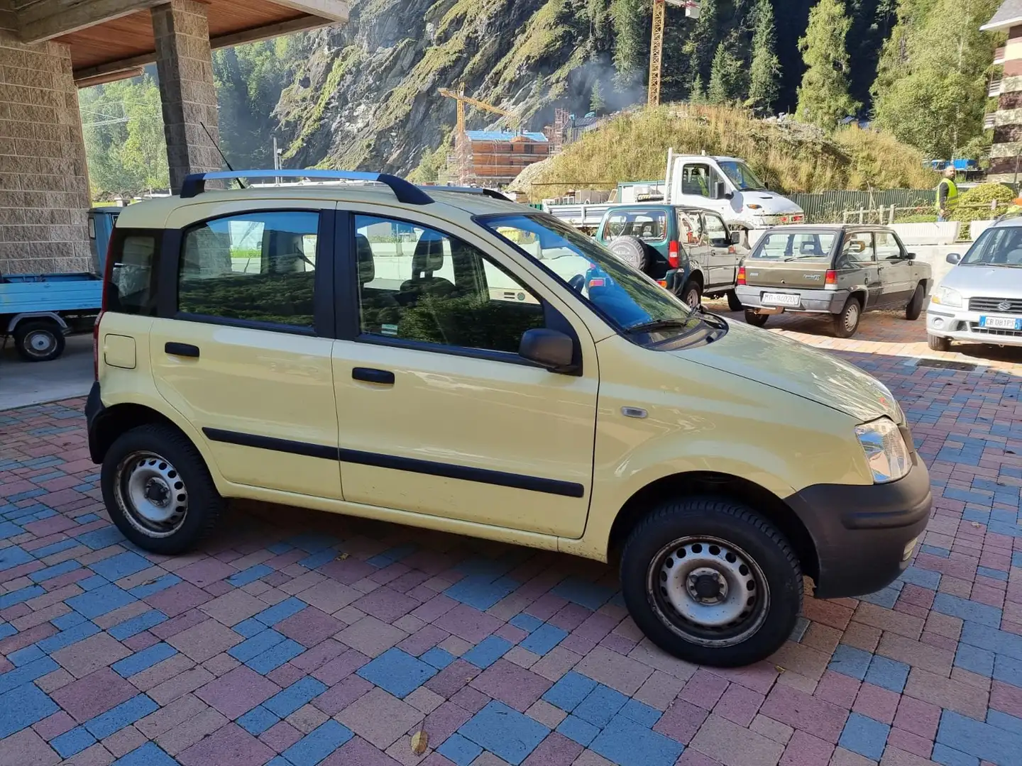 Fiat Panda Panda 1.3 mjt 16v 4x4 Jaune - 1